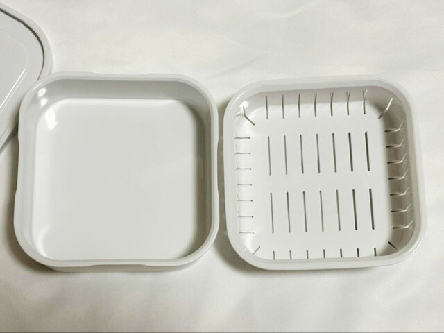 【tower 温まりやすい立つ冷凍ごはん容器】バラバラに洗えるので衛生的なのも嬉しいポイント◎