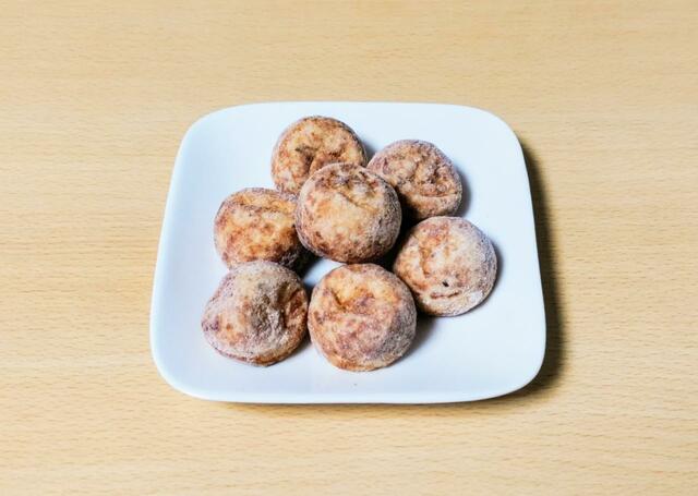 【昭和冷凍食品　冷凍たこ焼　1.2kg（60個）　988円】食べたい分だけ取り出して、電子レンジで加熱を