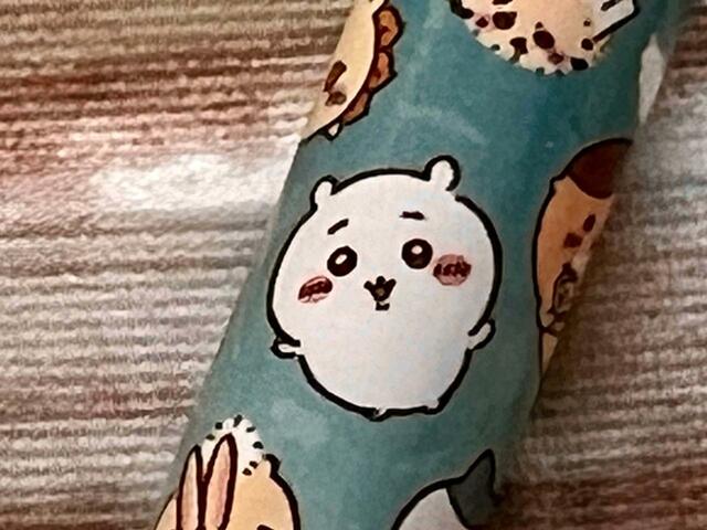 中央には主役のちいかわが！