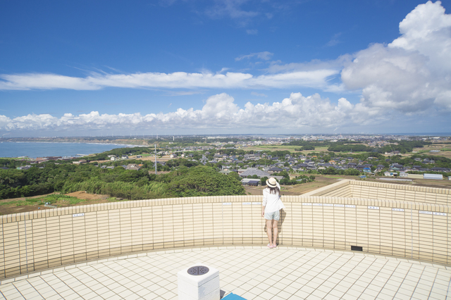 地球の丸く見える丘展望館