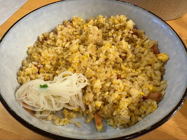 【ロピア 台湾風もり盛りあさりビーフン】チャーハンの添えにすれば彩りと食感のアクセントに◎