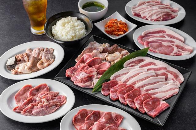 「国産米・神戸ポーク・和牛ミックスホルモン食べ放題」＜期間：2025年6月28日～7月27日＞【「牛恋 池袋店」に最強コスパランチ登場！和牛ミックスホルモン・神戸ポーク・国産米が“1,650円”で食べ放題！】