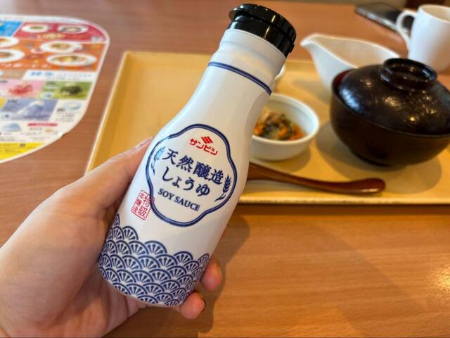 【ココス　茜美人の卵かけご飯】天然醸造醤油はまろやかで卵の味を引き立ててくれる！