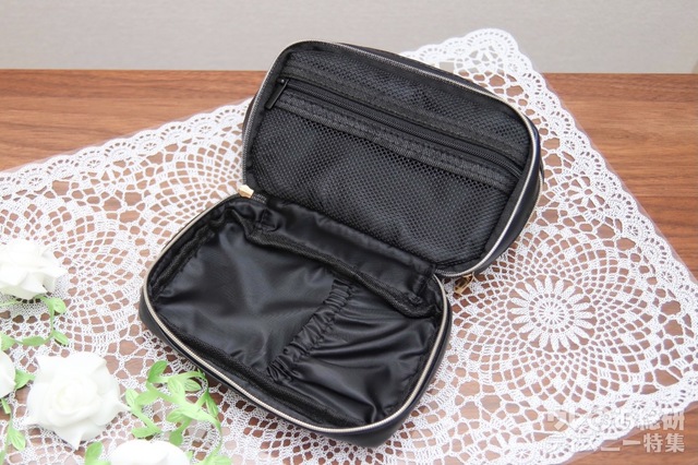 『sweet 2021年8月号増刊』特別付録「ディズニープリンセスデザインのダブルジップコスメポーチ&ミラー」