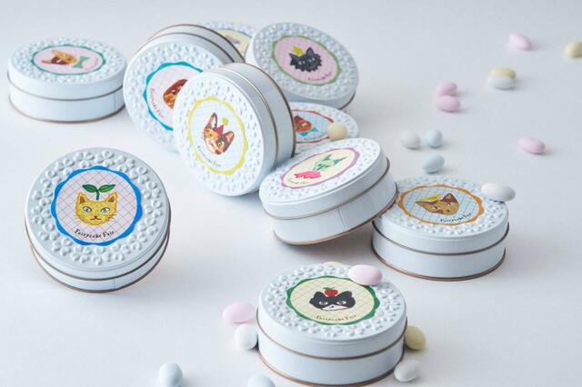 神様のいたずらネコドラジェ缶（全10種）税込価格：1,300円【ルミネ新宿50周年記念「SHINJUKU CAT MARCHE」】