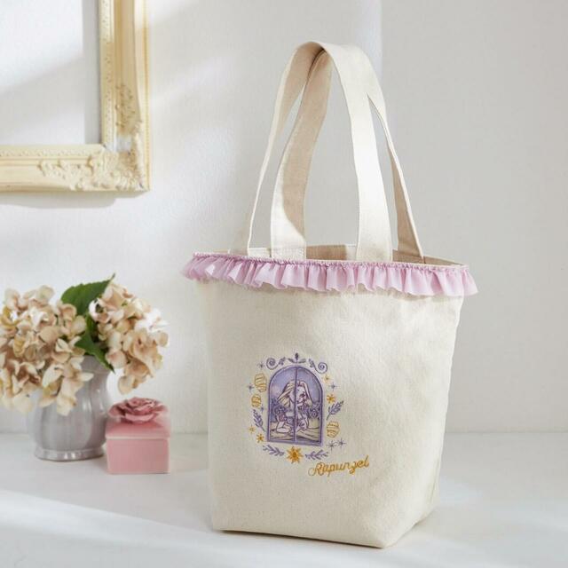 窓枠デザインがかわいいトートバッグ (選べるキャラクター)|¥2,200 (税込)