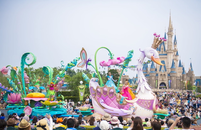 ハピネス・イズ・ヒア｜東京ディズニーランド