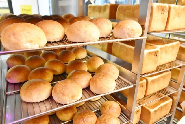 丸パンなども焼かれていました。/俺のBakery