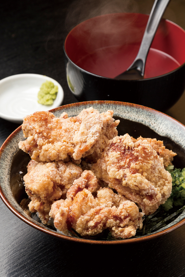 ぶっかけ丼（ランチメニュー） 740円｜くにちゃんずキッチン