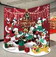 ディズニーストアのクリスマス装飾イメージ © Disney