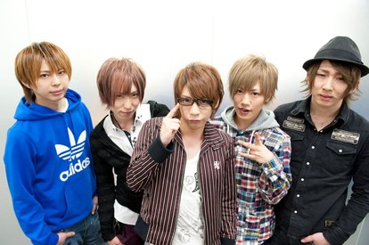 V系】カメレオは全員“整形”するべき!? メンバー人生相談室