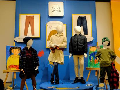 ユニクロ21 秋冬買うべき 子ども服 はこれ アクティブキッズ向けやリラックスウェア が進化 1 3 ハピママ
