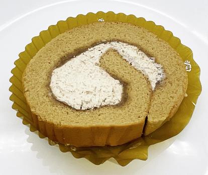 最新 コンビニで大人気の ロールケーキ 比較 大手4社を実食して おすすめ 紹介 スイーツ 1 2 うまいめし