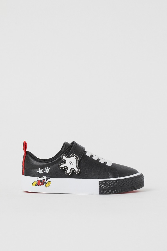 H&M“ディズニー”ホリデーコレクション