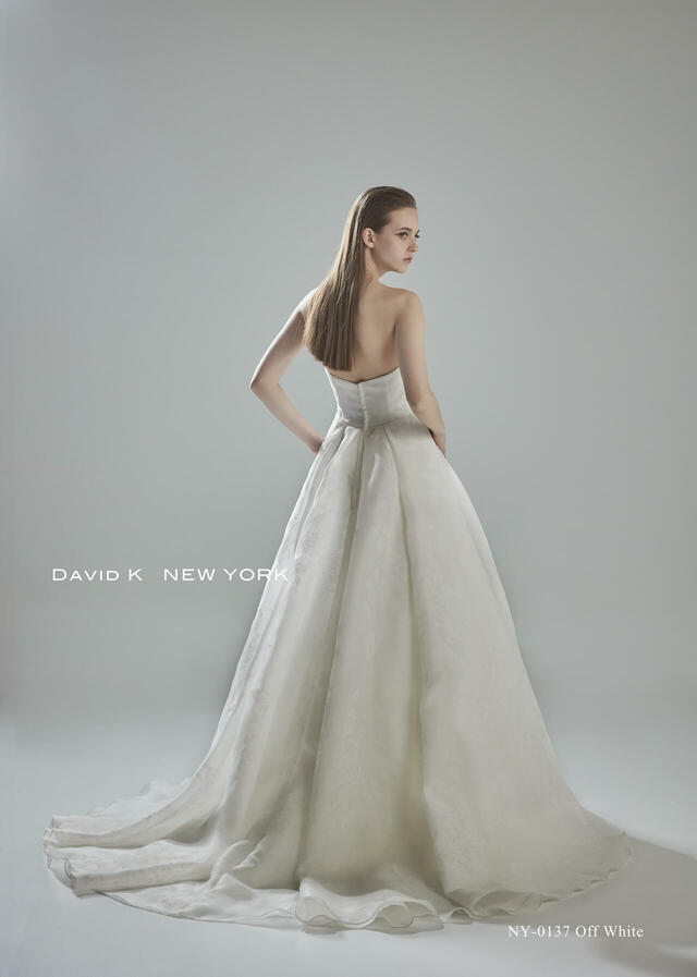 クラウディア｜「DAVID K NEW YORK（デヴィッド ケイ ニューヨーク）新作ウェディングドレス｜NY-0137_Offwhite