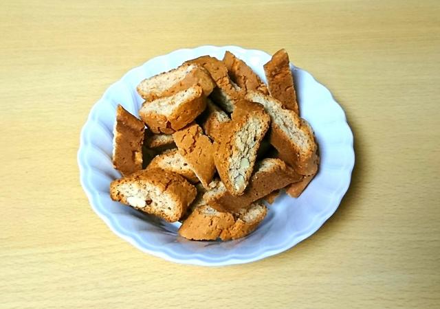 【カークランドシグネチャー　アーモンドビスコッティ カントゥチーニ トスカーニ　1kg　998円】イタリアの伝統的なビスケットが手軽に味わえる