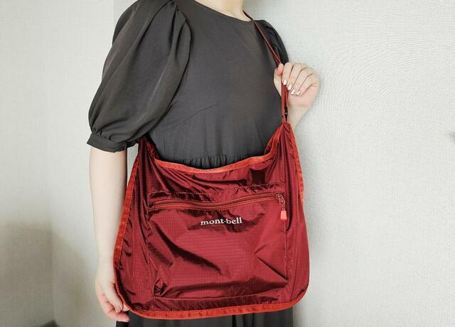 【mont-bell　L.W.ショルダーバッグ S】摩擦や引き裂きにも強い生地を採用。毎日ガシガシ使ってもへこたれない耐久性の強さが◎！
