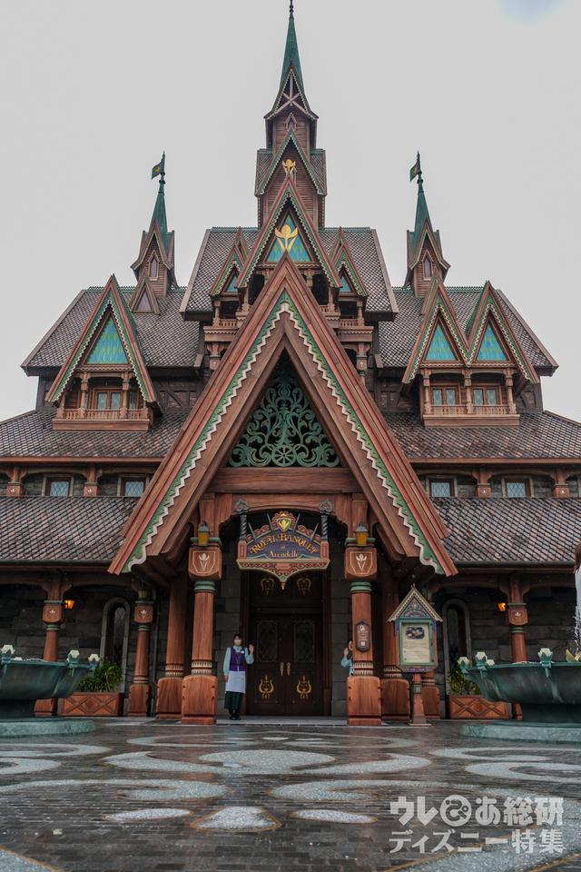 東京ディズニーシー「ファンタジースプリングス」内「フローズンキングダム」