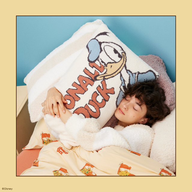 ジャガードピローケース ￥6,380｜ジェラート ピケ「ミッキー&ドナルド」コレクション