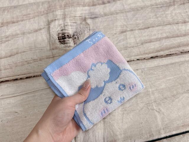 一般的なミニタオルより少し大きめのサイズ。しっかり水分を取ってくれます！