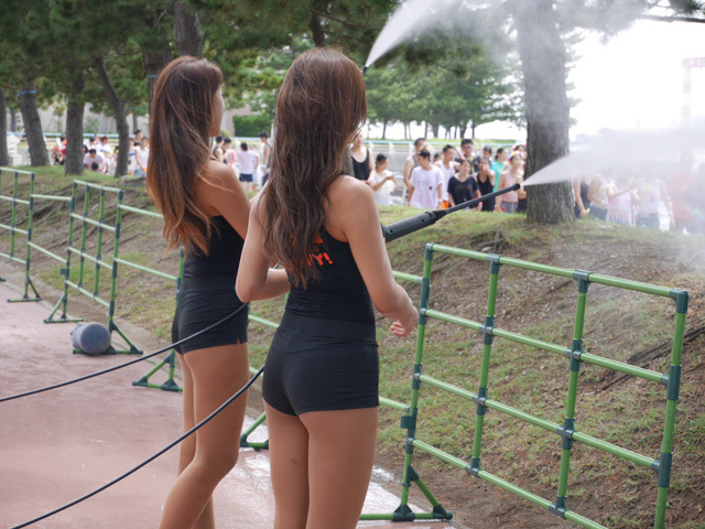 水着美女だ! マッチョ29だ! 八景島シーパラダイス「ウォータースプラッシュラン」を楽しむ