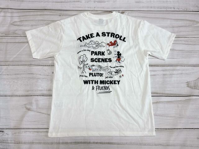 バックスタイルがおしゃれなTシャツ