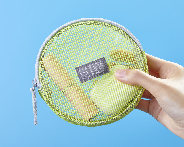 【キングジム】バッグインバッグの新タイプ「フラッティ シアー」軽やかなメッシュ生地とポップなカラーリング　Sサイズ　800円（税別）