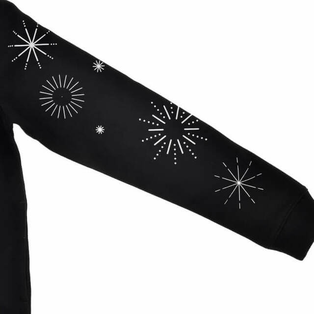 ディズニーキャラクター パーカー ブラック The Disney100 Platinum Celebration Collection 12,100円