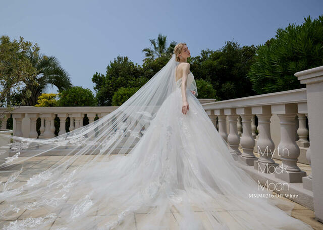 クラウディア|Myth Mock Moon(ミスモックムーン)新作ウェディングドレス|MMM0216_OffWhite