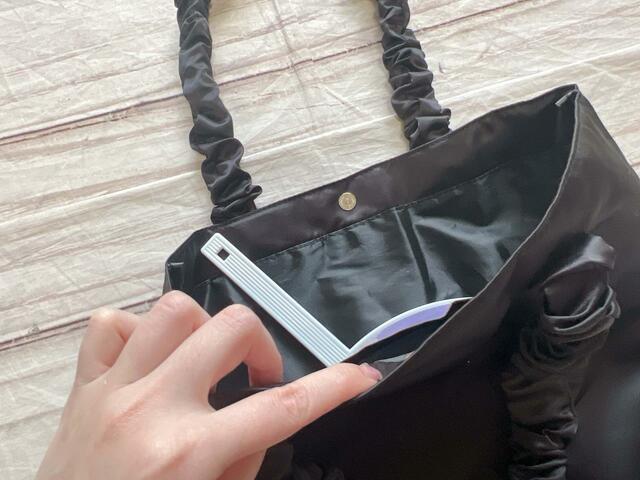 うちわの柄がしっかり収まります♪