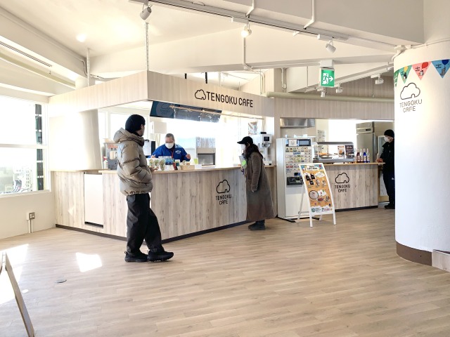 「TENGOKU CAFE」でピングーコラボメニューを提供