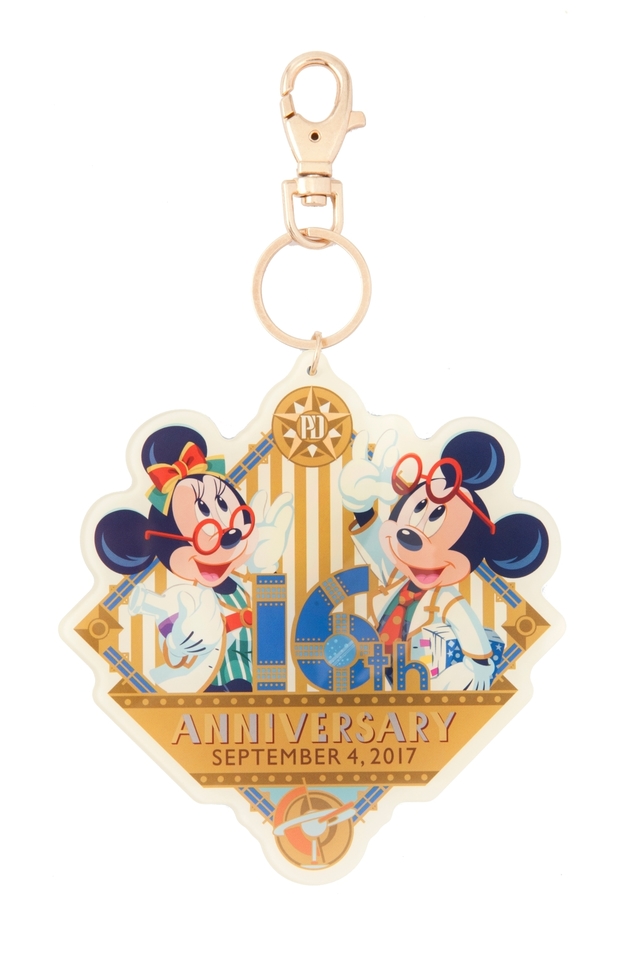 キーチェーン 1,200円|長さ約22cm|エンポーリオ|東京ディズニーシー16thアニバーサリーグッズキーチェーン 1,200円|長さ約22cm|エンポーリオ|東京ディズニーシー16thアニバーサリーグッズ