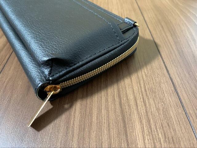 【Aquascutum お財布ショルダーBAG】細部までこだわった付録アイテム