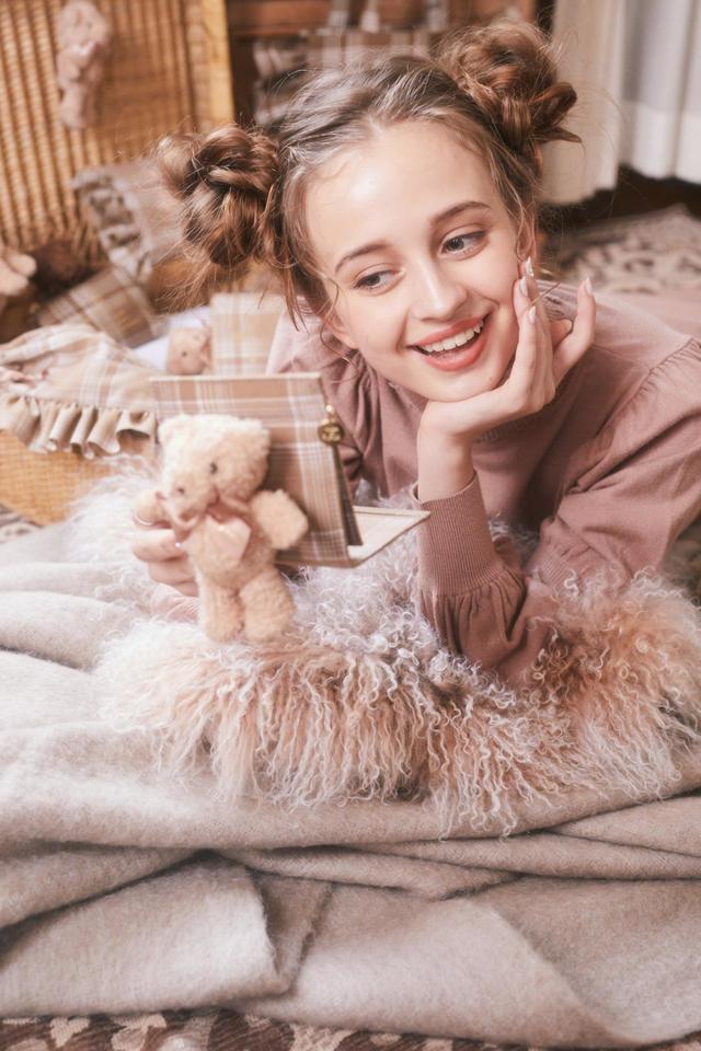 くまさんミラー(一緒にお出かけタイプ) /価格 6,149円（税込み）/カラー：Beige/Brown