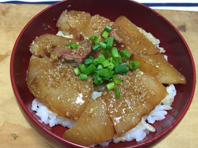 できあがったりゅうきゅうを、丼にしてみました。