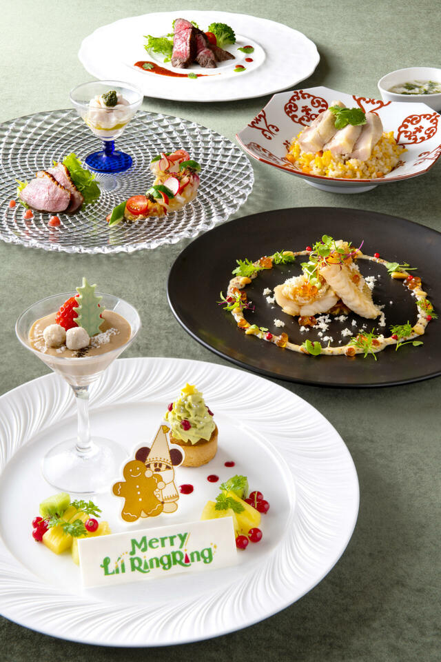 シルクロードガーデン　“ディズニー・クリスマス”スペシャルディナー　エメラルドギフト 