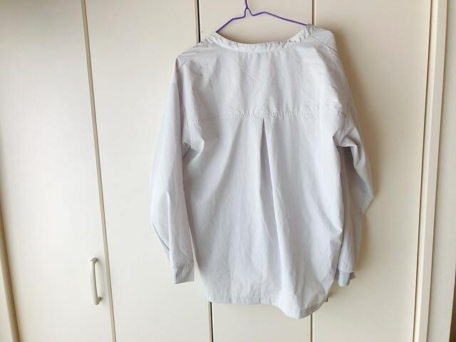 【ワークマン レディースシーンレスブラウス】抜け感を演出