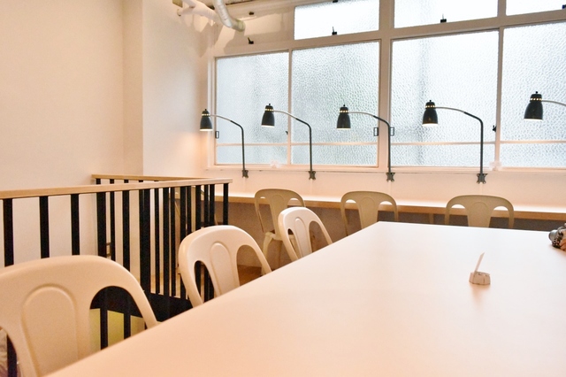 白を基調とした店内も素敵