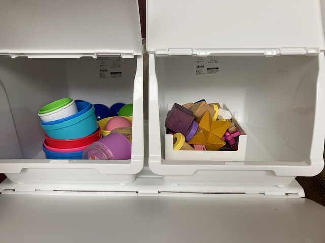 【ニトリ 収納ケース Nフラッテ】高さがあるのでかさばるおもちゃも余裕で入る