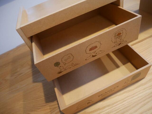 【ベルメゾン　キッチンカウンター上収納ボックス 『スヌーピー』】引き出しは両側から引き出せます◎