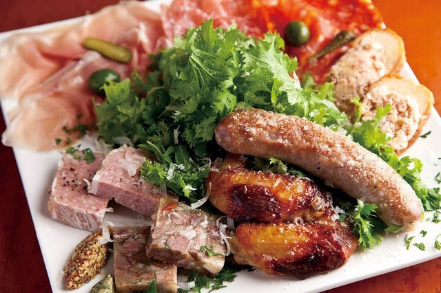 カリーナ カリーナ（神楽坂）　お肉の前菜盛り合わせ 1900円（税別）