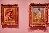 左：ピエール＝オーギュスト・ルノワール《帽子の娘》1910年　SOMPO美術館　右：ピエール＝オーギュスト・ルノワール《浴女》1892-93年頃　SOMPO美術館