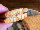 【無印良品　栗のクリームサンドクッキー】栗クリームとバターがいい塩梅で美味しい