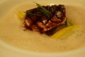 ポルチーニ茸とフォワグラの温かいフラン サンマの照焼きと温野菜添え