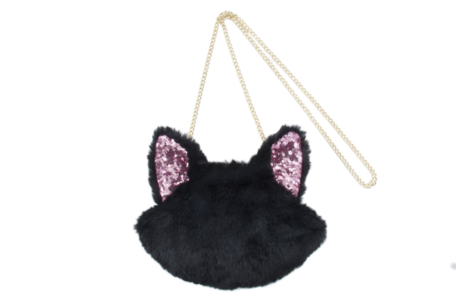 ポシェット 2,000円｜縦約23×横約26cm｜東京ディズニーリゾート「ディズニー・ハロウィーン」2019 スペシャルグッズ｜販売店舗：東京ディズニーランド「グランドエンポーリアム」、東京ディズニーシー「エンポーリオ」