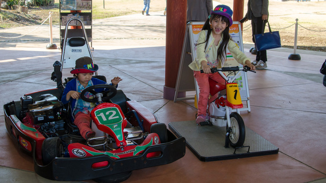 「ハローウッズ」入り口