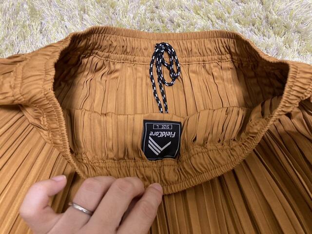 【ワークマン 撥水ランダムプリーツスカート】今までの撥水プリーツスカートと違って、紐が内に隠れているので見た目が上品に