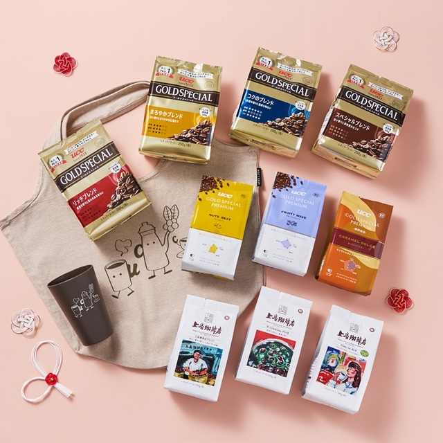 「＜粉＞オリジナルマルシェバッグ＆シンプルタンブラーセット」＜価格：6,000円（税込）＞【マルシェバッグに豪華コーヒー詰め合わせ！UCCの「コーヒー福袋 2025」オンラインストアで販売中！】　