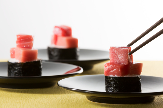 生鮪中トロののっけ寿司