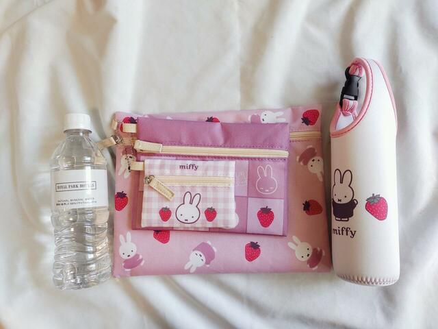 ポーチとペットボトルホルダーのサイズ目安